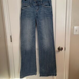 American Eagle Outfitters Light Blue Jeans